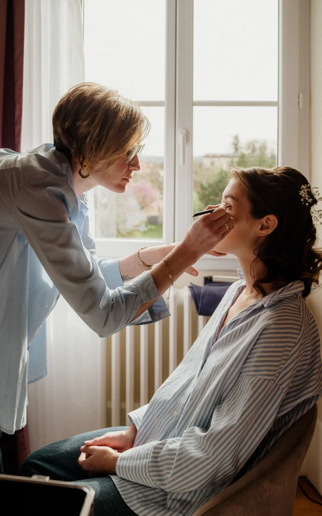 Professionnels du maquillage de mariage