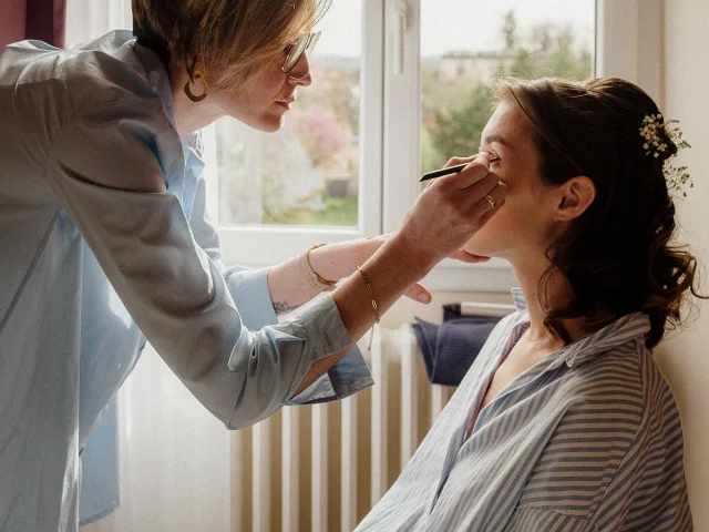 Professionnels du maquillage de mariage