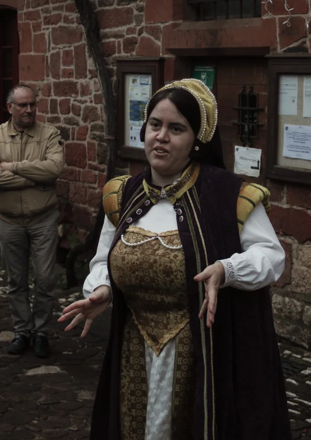 Visite guidée aux flambeaux de Noël à Collonges