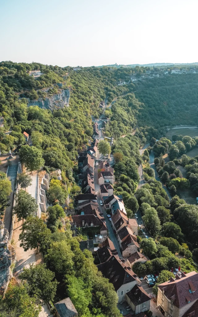 Rue principale de Rocamadour depuis les remparts