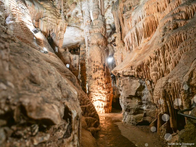 Grottes De Presque