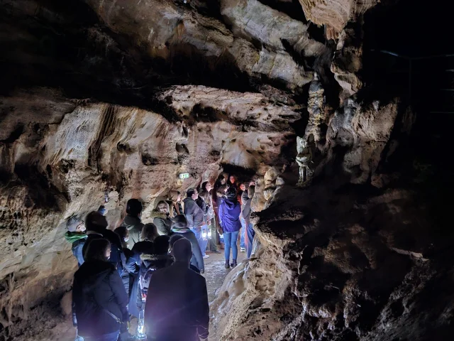 Visite lanternes Grottes de Presque