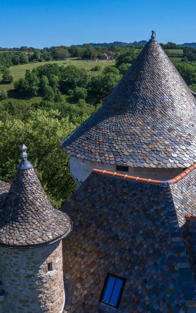 Vue aérienne du Château de Saignes