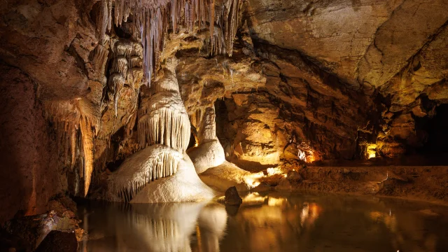 Grottes de Lacave